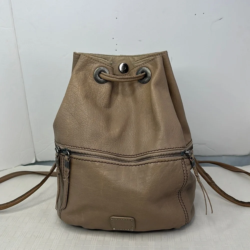 The Sak Camino 100% Leather Backpack Crossbody Bag
